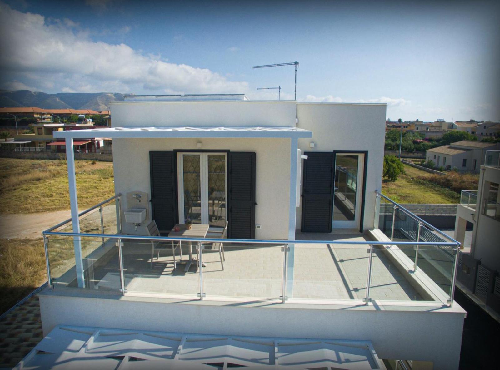 Villa Solemar Holidays Avola Oda fotoğraf